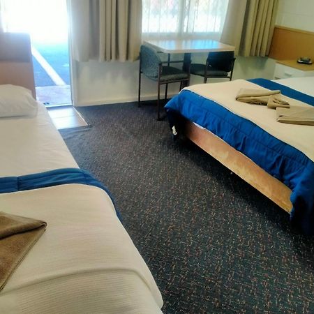 Oakey Motel エクステリア 写真